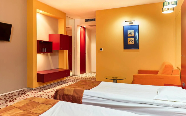 Hotel Mone