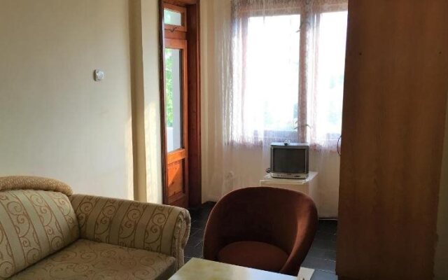 Hotel VALDI