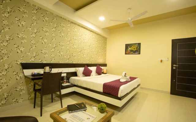 Hotel R K Renaissance