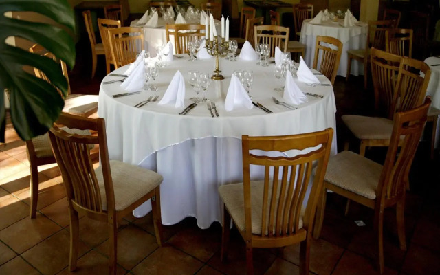 Restoranas - Svečių Namai - Restaurant - Guest House Perkūnkiemis