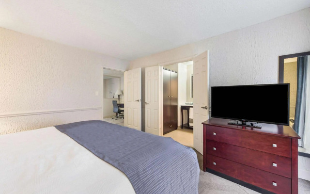 The Blu Hotel Blue Ash Cincinnati, Ascend Hotel Collection