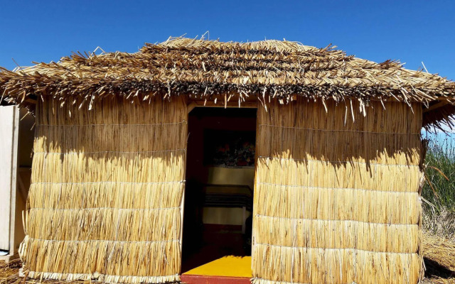 Islas Uros Lodge