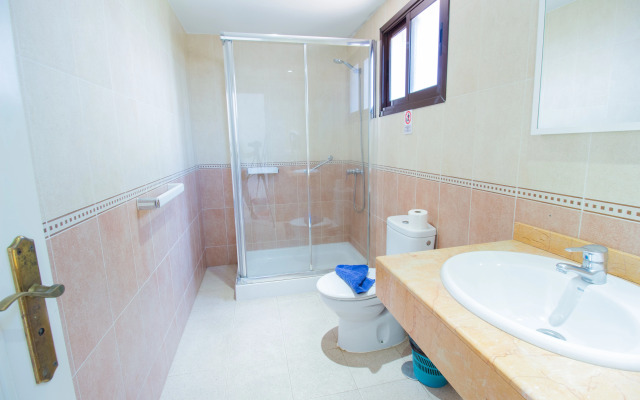Apartamentos Fayna y Flamingo
