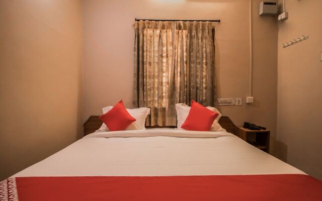 OYO 14788 Sri Srinivasa residency