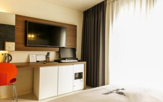 Forcheon Drive In Hotel Tiamo