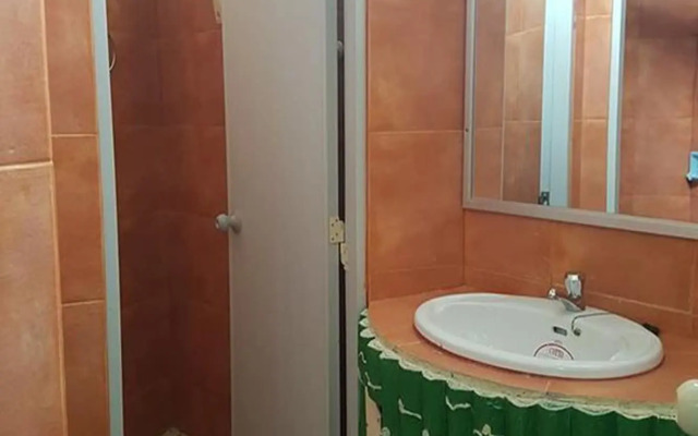 Rai Fhun Pen Jing Resort