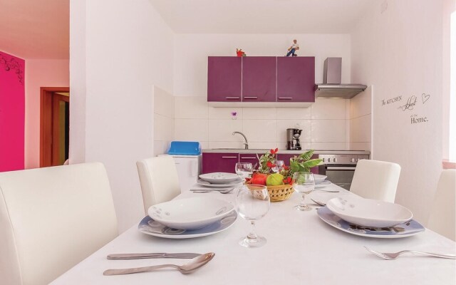 Beautiful Home in Dobrinj With Wifi and 2 Bedrooms
