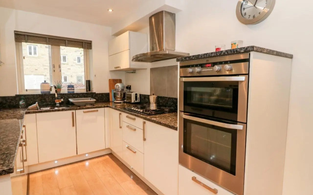 15 Tannery Lane
