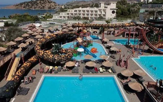 Club Cactus Fleur Beach