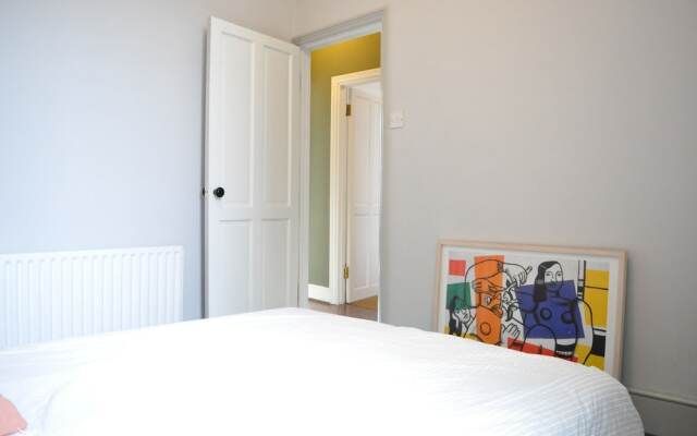 2 Bedroom Flat With Garden in New Cross