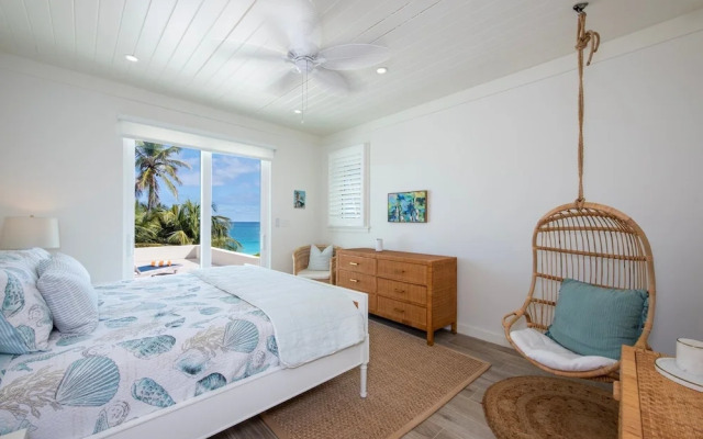 Pineapple House 4 Bedroom Home