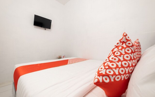 Hotel Brosta by OYO Rooms