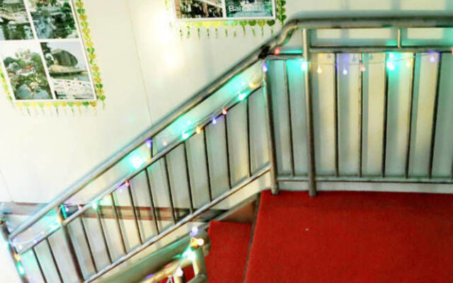 Xiamen Station inn