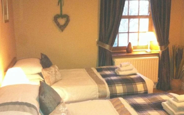 Moor End Bed and Breakfast