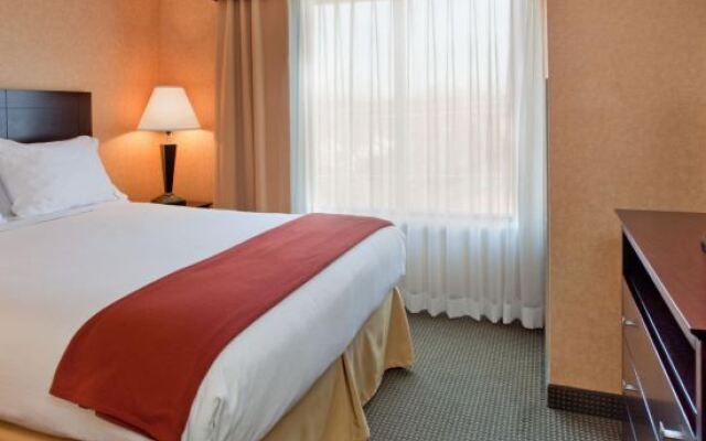 Holiday Inn Express Rolla