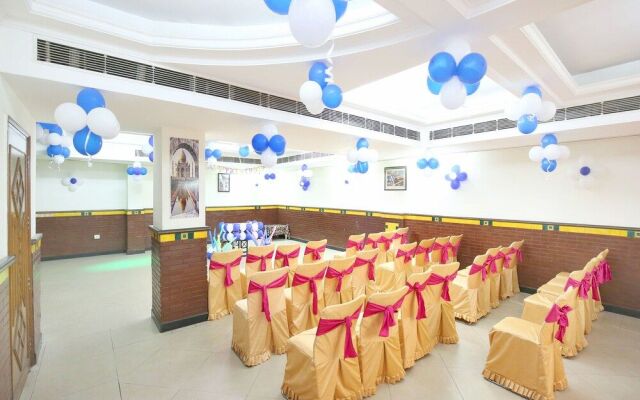 OYO 14324 Hotel towns pride