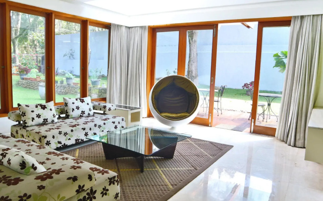 Oemah Kakang Loft & Bed