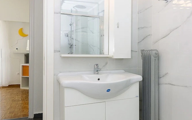 Brand new Stylish 2 bedroom apartment
