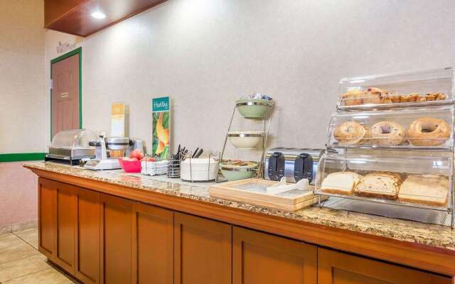 Quality Inn And Suites Lethbridge