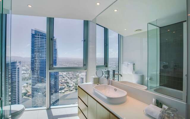 Hilton Surfers Paradise Hotel & Residences.