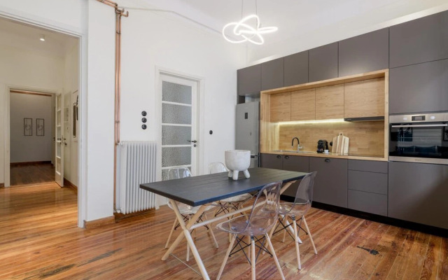 3bdr Modern Design Bright Interiors in Plaka