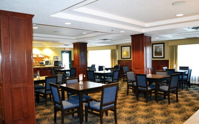 Holiday Inn Express Hotel & Suites Hinton by IHG