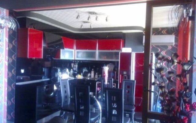Red Iguana Hotel