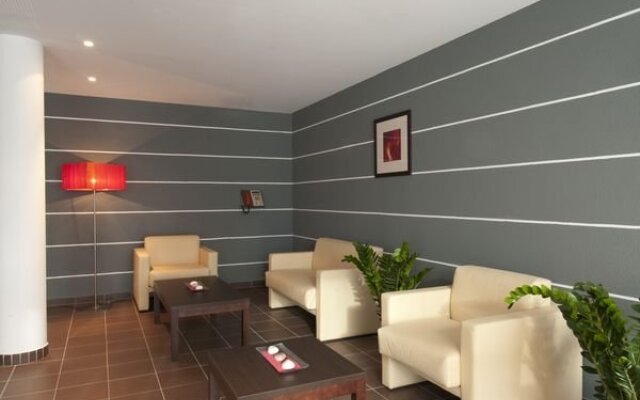 Adagio Access Saint Louis Bale