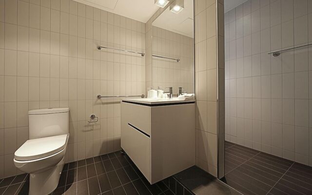 Accommodate Canberra - Dockside