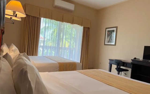 La Ensenada Beach Resort - All Inclusive