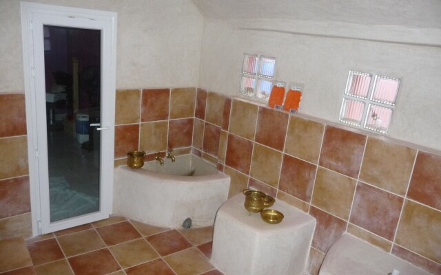 Auberge le Maquis
