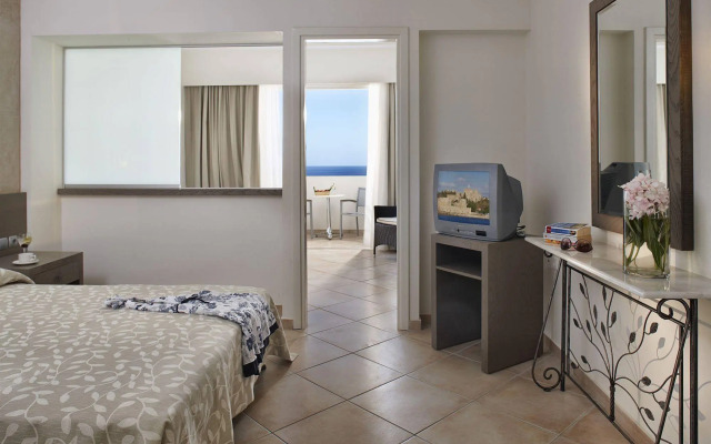 Porto Angeli Beach Resort – All Inclusive