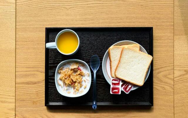 Paulownia Hostel & Guest House