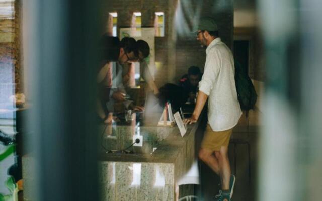 Semalam at Sun Yat Sen - Self Check In - Hostel