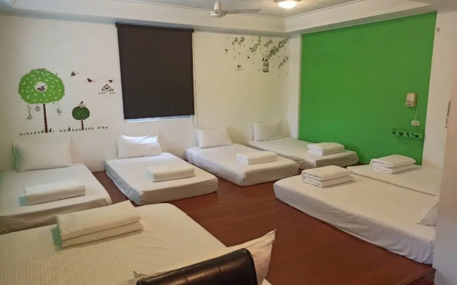 Donghe Surf Shop & Hostel - Taitung