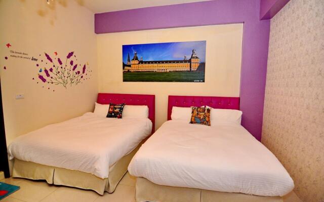 Santorini Music Family B&B
