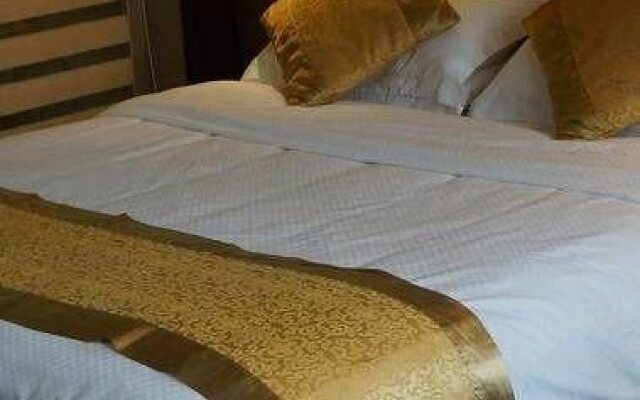 Taizhou Hualishi Hotel