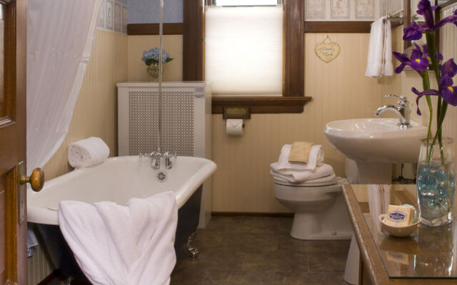 Franklin Victorian Bed and Breakfast - Sparta