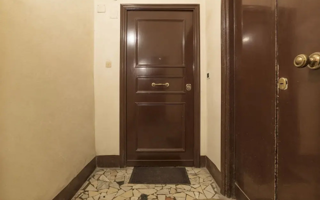 Villa Borghese Roomy Flat
