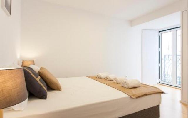 Castelo Picão Apartments