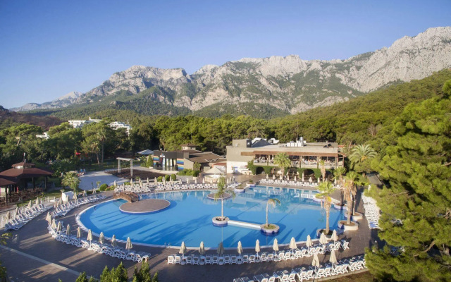 Kimeros Park Holiday Village