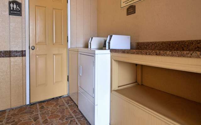 Americas Best Value Inn Kingsville