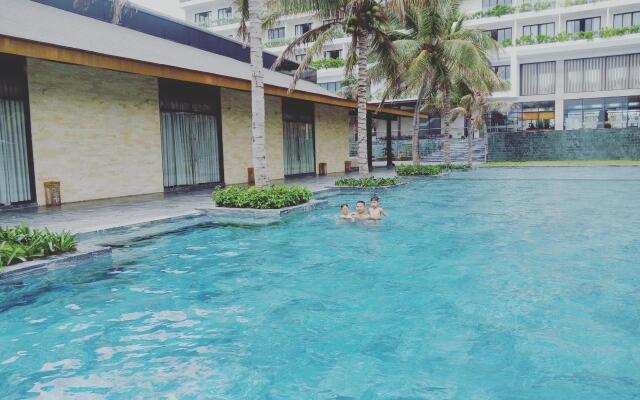 Khách Sạn Nghinh Phong Beach Tuy Hòa