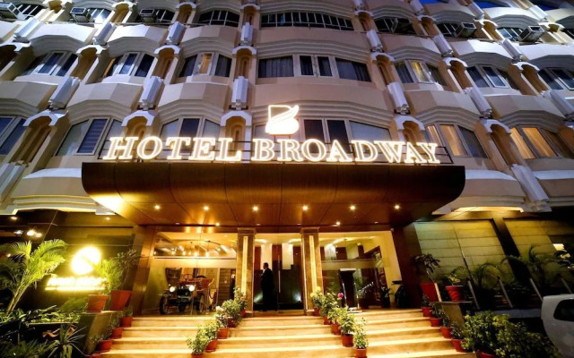 New Hotel Broadway
