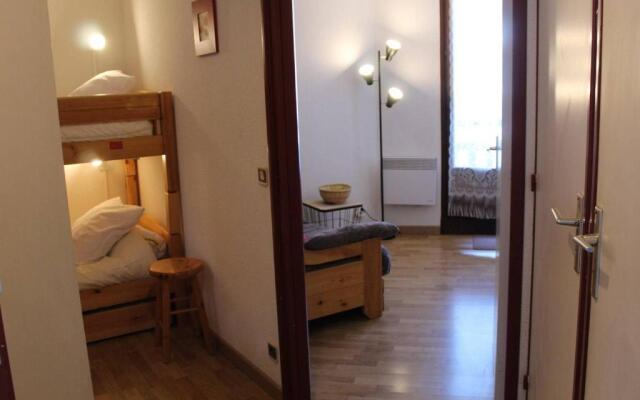 Appartement Risoul, 1 pièce, 4 personnes - FR-1-330-176