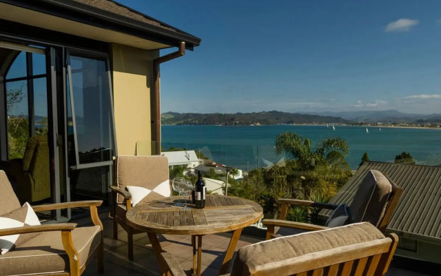 View from the Top - Whitianga Holiday Home