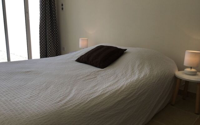 Villa Bouvino LS1-302