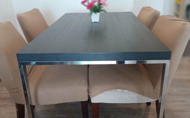 One Bukit Ceylon by Roomy
