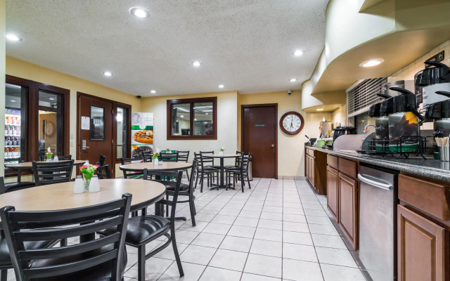 Quality Inn & Suites Lacey Olympia