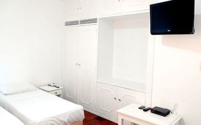 Zoghbi Apart Hotel